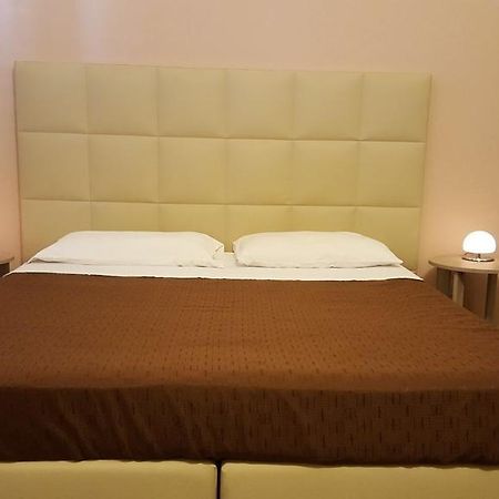 B&B Felice Παλέρμο Εξωτερικό φωτογραφία